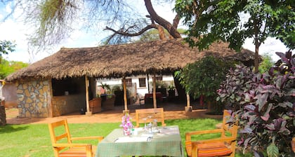 River Lumi Resort - Taveta