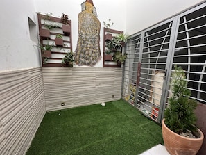 Enceinte de lâhĂ©bergement