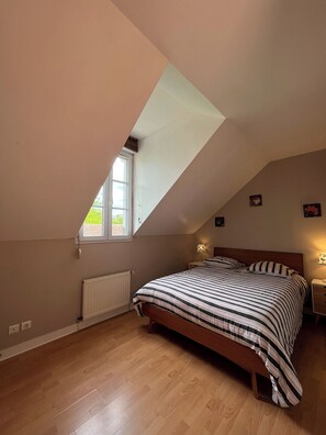 2 bedrooms, free WiFi, bed sheets - Apartment in a quiet residence in the heart of Barbizon (Barbizon)