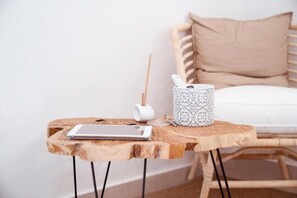 Interior - Break For Two (Agropoli)