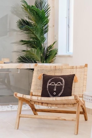 Interior - Break For Two (Agropoli)