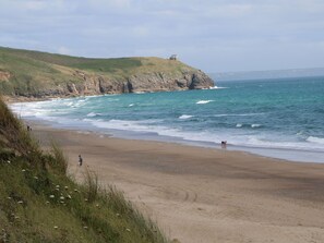 Beach - Blue Skies (Hayle)