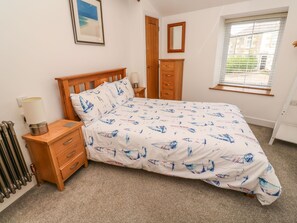 1 bedroom, individually decorated, individually furnished, free WiFi - Blue Skies (Hayle)