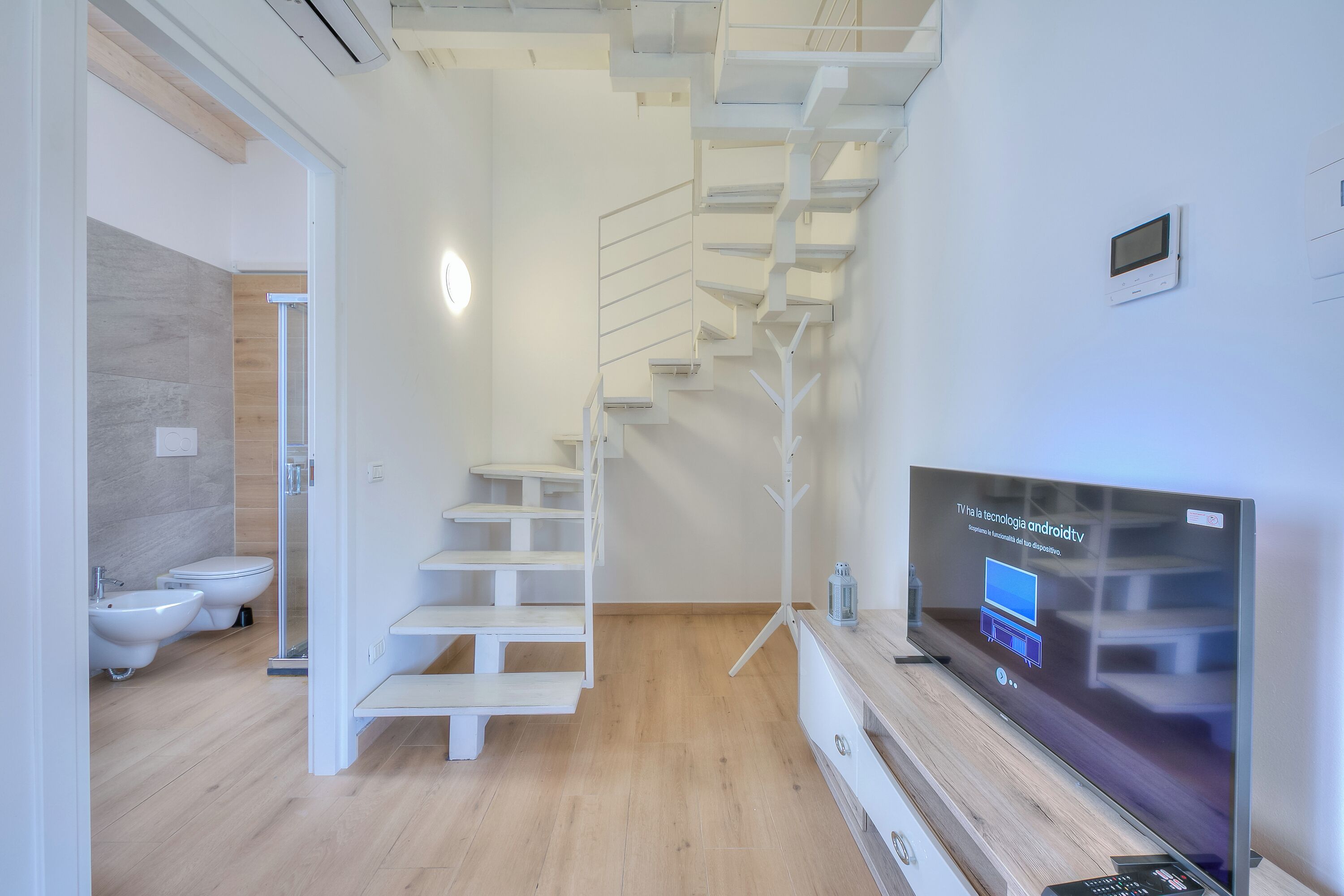 Familienapartment, Mehrere Schlafzimmer, 2 Bäder (Sunflower Terrace) | Wohnbereich