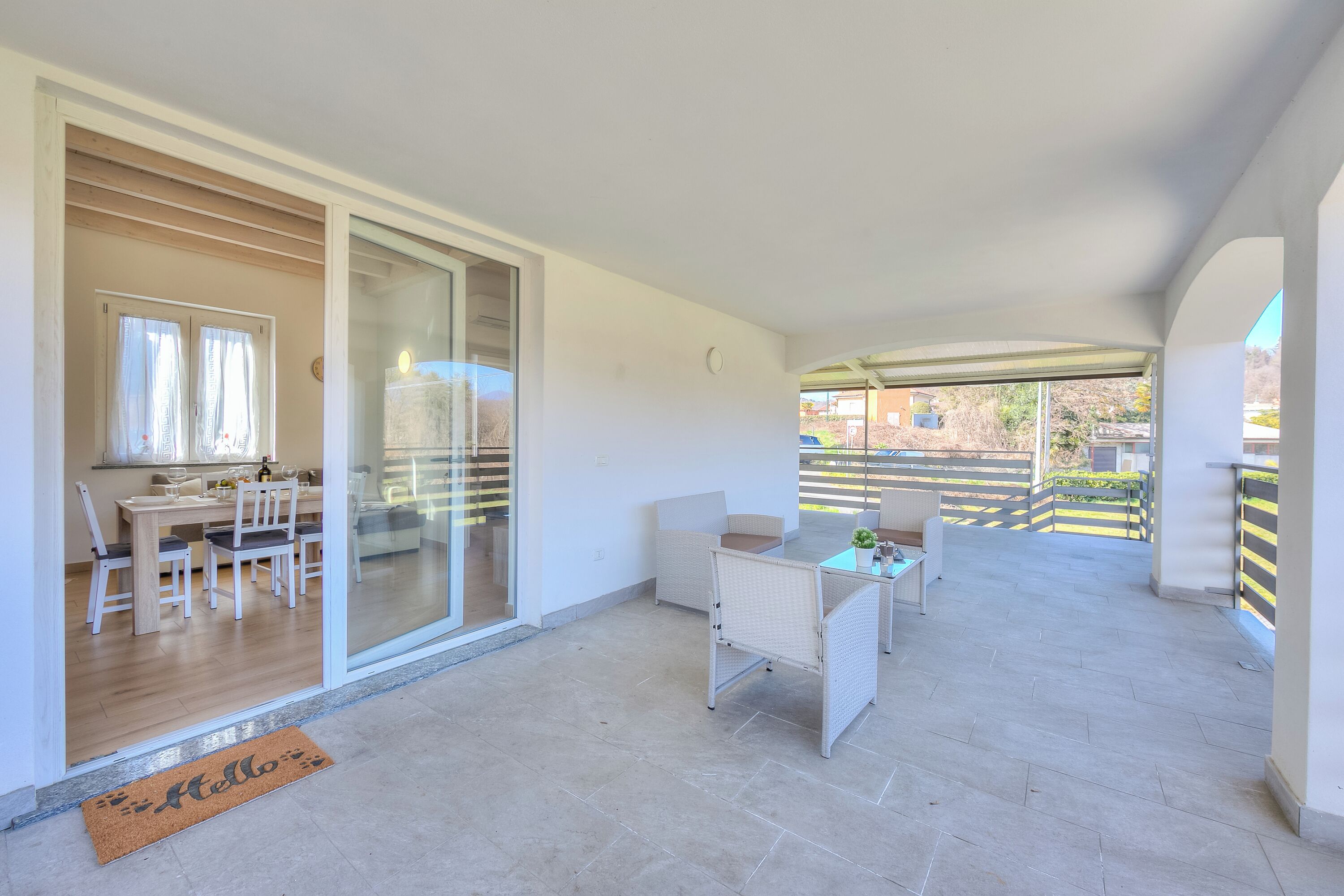 Appartamento familiare, camere multiple, 2 bagni (Sunflower Terrace) | Terrazza/patio