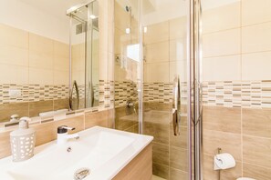 Bathroom - Sicula home in the city center (Catania)