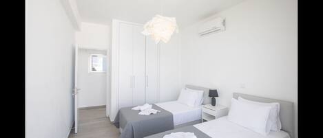 Villa, 4 chambres, piscine privée, vue jardin