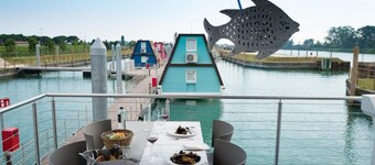 Tranquil Marina Azzurra Resort House Boat 2 Bedroom Sleeps 6