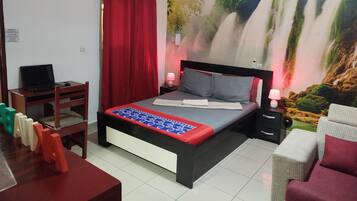 Apartment, 1 Bedroom, Terrace, Lake View | 1 bedroom