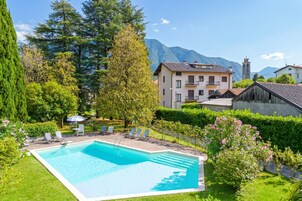 Family Villa, 5 Bedrooms, Fireplace (Villa Colle) | Pool | Seasonal outdoor pool