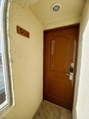 Room, 1 Bedroom, Accessible, Balcony | Property entrance - Room in Guest Room - Studio 502 Inside Cancun Resort (Cancun)