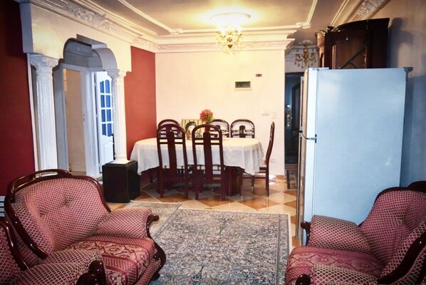 Shared Dormitory, 1 Bedroom, Smoking, Balcony | Dining room