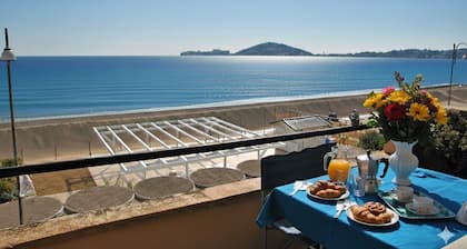 Edy sea View Holiday Apartment