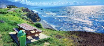 Villa Only 50m To The Sea, Sleeps 12, Polis