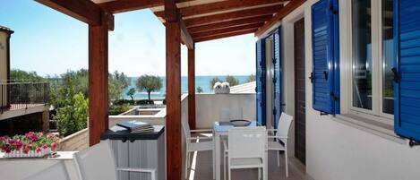 Apartment, 2 Bedrooms, Smoking, Balcony | Balcony