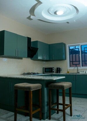 Appartamento, 2 camere da letto, balcone | Interni