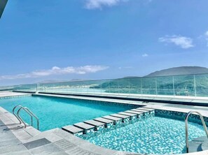Apartment, 2 Schlafzimmer, barrierefrei, Balkon | Pool | Außenpool