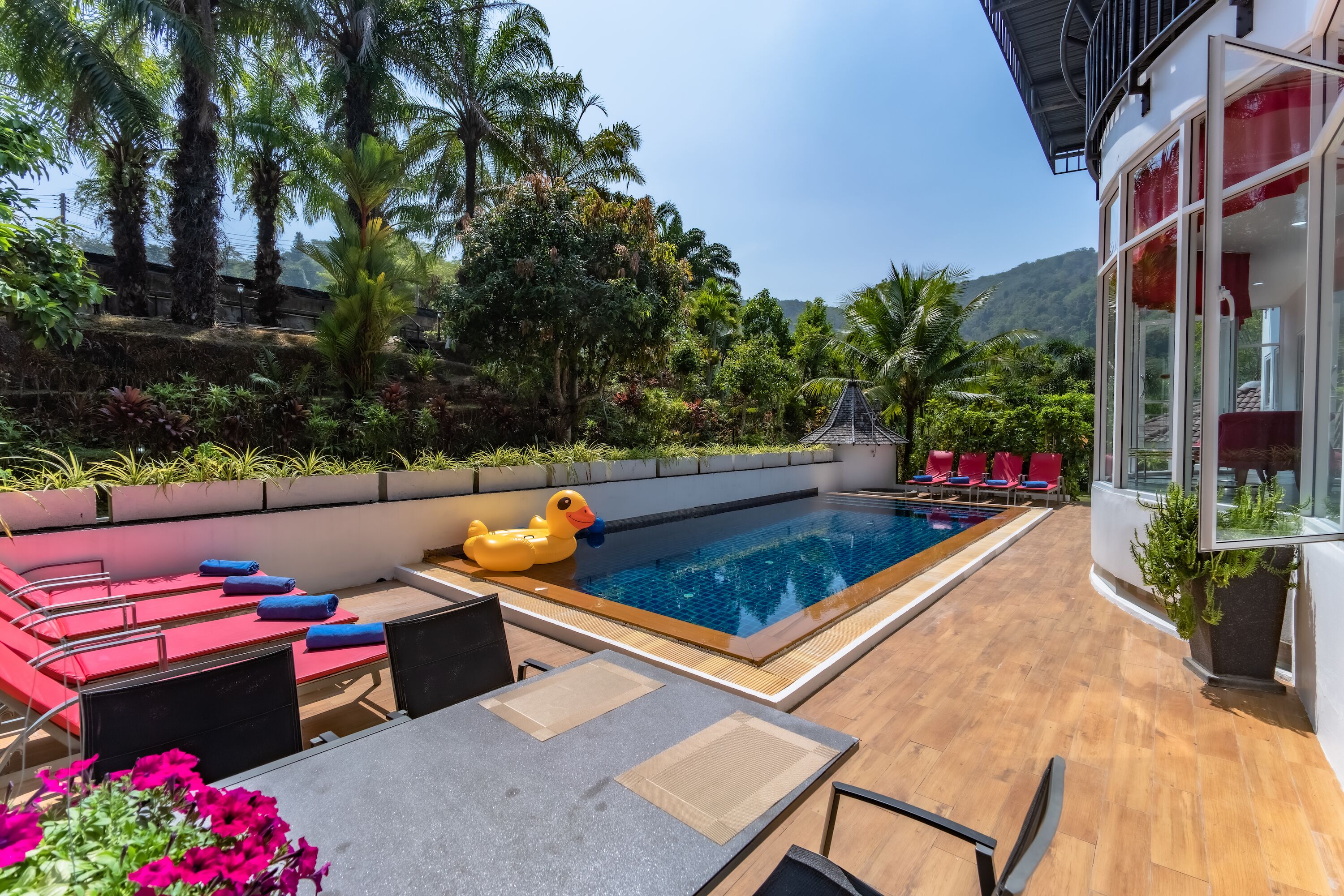 Photo - Luxurious 10-bedroom Villa With Private Pool in Chalong, Phuket