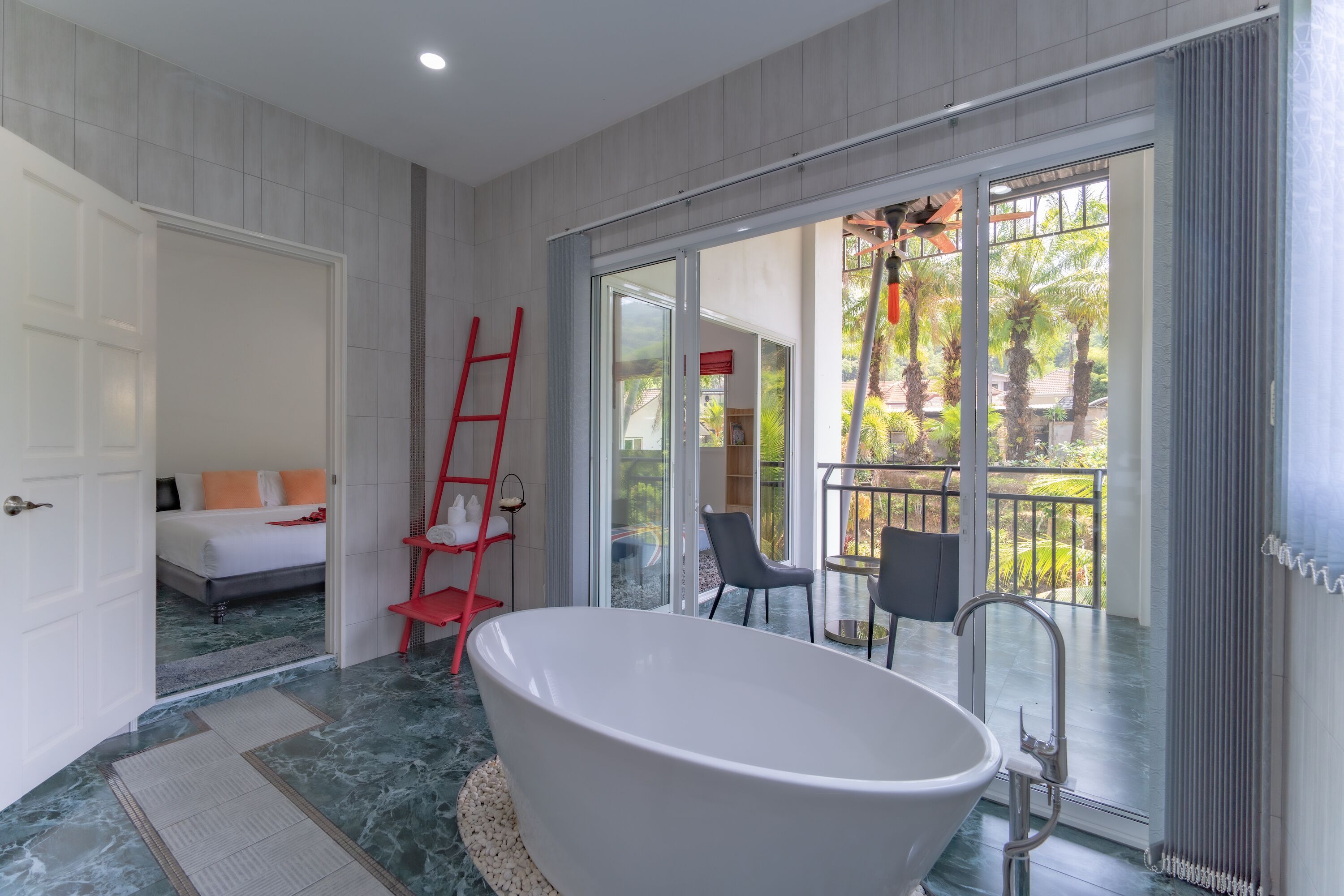 Photo - Luxurious 10-bedroom Villa With Private Pool in Chalong, Phuket