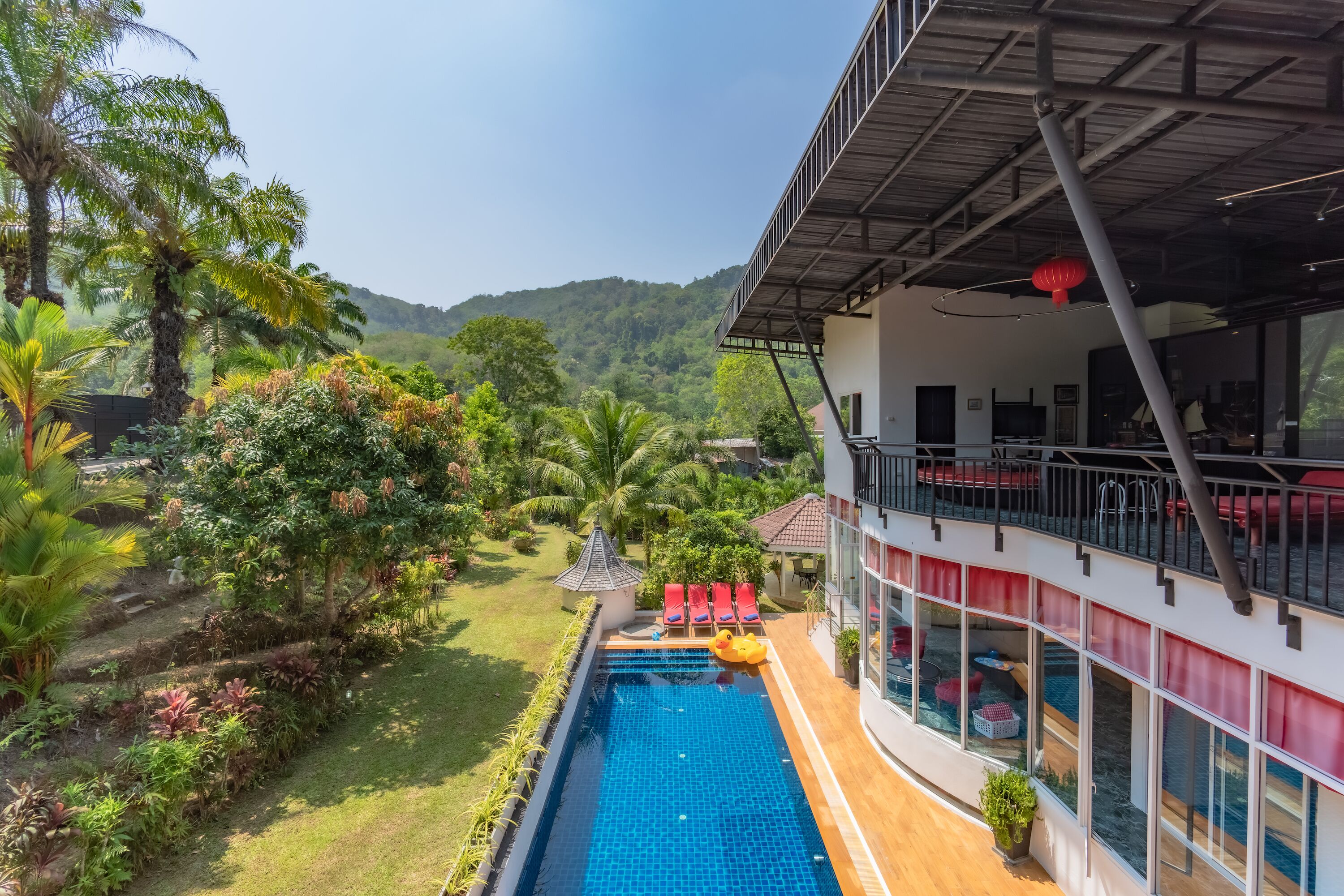 Photo - Luxurious 10-bedroom Villa With Private Pool in Chalong, Phuket
