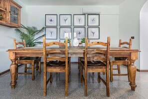 Apartment, 2 Schlafzimmer, Terrasse, Gartenblick | Esszimmer