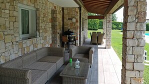 Apartment, 2 Bedrooms, Patio, Garden View | Terrace/patio