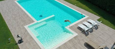 Apartment, 2 Bedrooms, Patio, Garden View | Pool | Outdoor pool