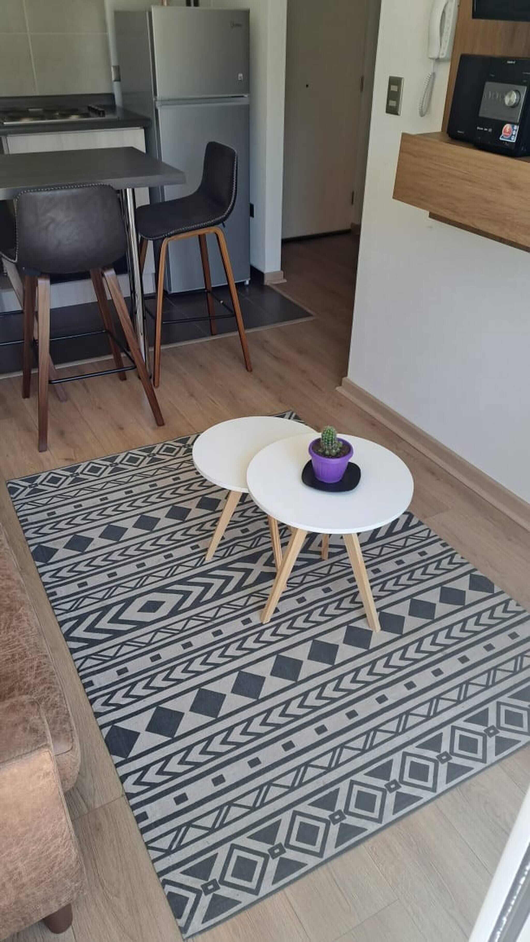 Apartment, 2 Bedrooms, Smoking, Balcony | Lounge