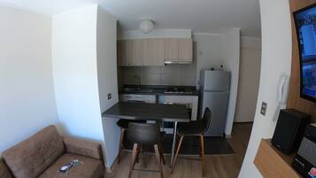 Apartment, 2 Bedrooms, Smoking, Balcony | Lounge