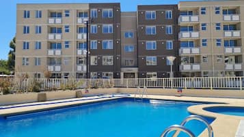Apartment, 2 Bedrooms, Smoking, Balcony | Exterior