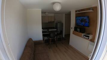 Apartment, 2 Bedrooms, Smoking, Balcony | Lounge