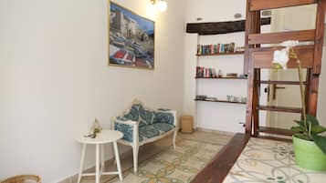 Lejlighed - 1 soveværelse - balkon - byudsigt | Opholdsområde