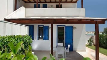 Apartment, 2 Bedrooms, Smoking, Patio | Depan hartanah