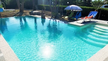 Villa, 3 Bedrooms, Private Pool, Garden View | Kolam renang | Kolam renang terbuka