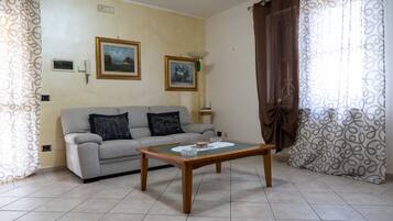 Villa, 3 Bedrooms, Private Pool, Garden View | Ruang tamu