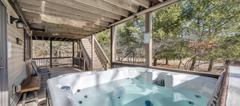 Steps To The Lake House, Hot Tub, Game Room, Deck