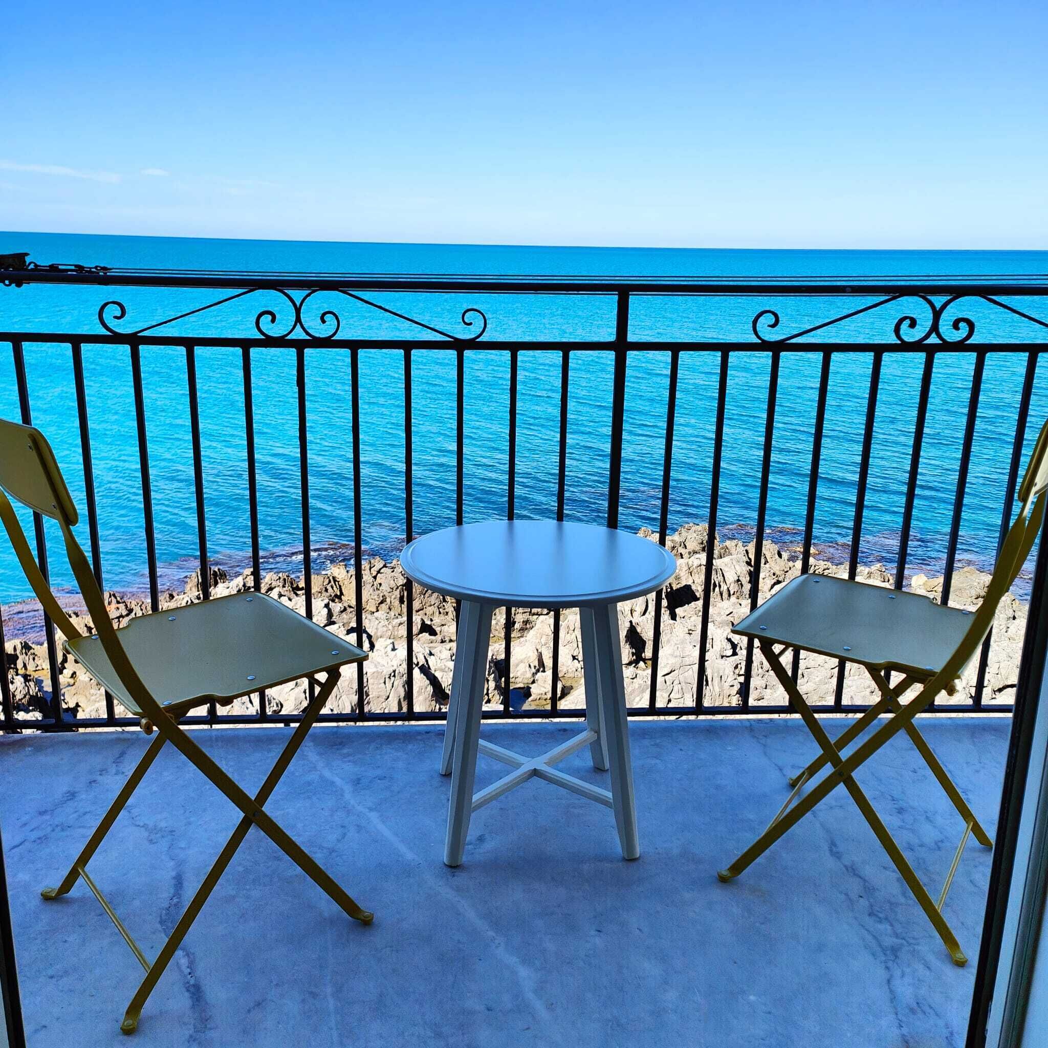 Room, 1 Bedroom, Balcony, Ocean View | Property grounds