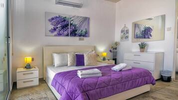 Vila, 5 quartos, para fumantes, piscina particular | 5 quartos