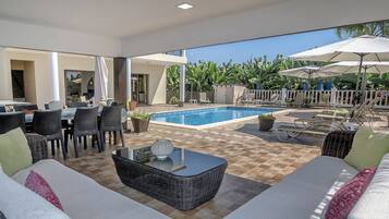 Villa, 5 Bedrooms, Smoking, Private Pool | Exterior