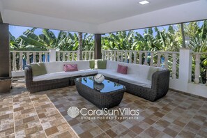Villa, 5 Schlafzimmer, Raucher, eigener Pool | Außenbereich