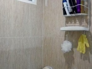 ห้องพัก, 1 ห้องนอน, สูบบุหรี่ได้, ระเบียง | ห้องน้ำ | ผ้าเช็ดตัว