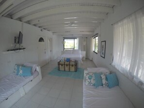 House, 5 Bedrooms, Accessible, Smoking | 5 bedrooms - Ocean View Sai, Five Bedroom Holiday Home (San Andrés)