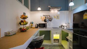 Apartment, 2 Bedrooms, Balcony | Interior