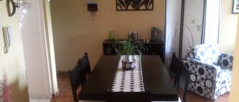 Appartement, 2 chambres, fumeur | Restauration