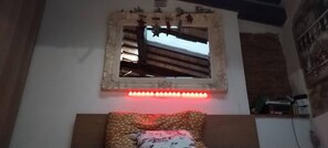 Villa, 1 Bedroom, Smoking, Balcony | Interior - House of Artists-aquilotto (Carrara)