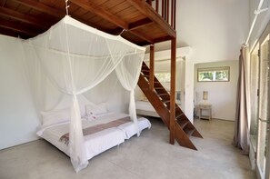 Villa, 4 Schlafzimmer, Raucher, eigener Pool | 4 Schlafzimmer