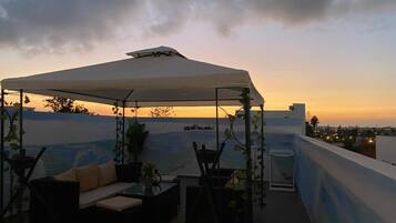 Apartment, 1 Bedroom, Terrace | Property grounds