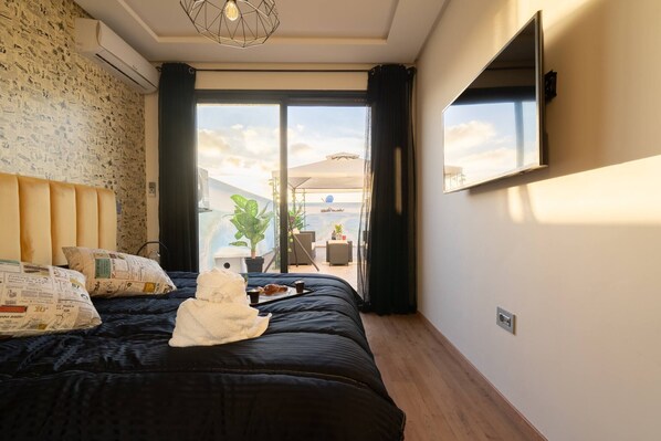 Apartment, 1 Bedroom, Terrace | 1 bedroom - Le Vintage Dead Sea Avec Piscine Rooftop (Casablanca)