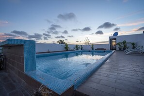 Apartment, 1 Bedroom, Terrace | Pool | Outdoor pool - Le Vintage Dead Sea Avec Piscine Rooftop (Casablanca)