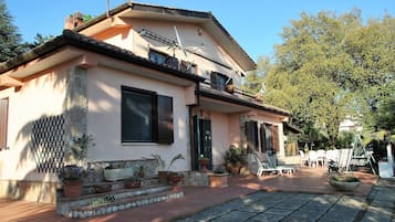Villa, 5 Schlafzimmer, eigener Pool, Gartenblick | Eingangsbereich